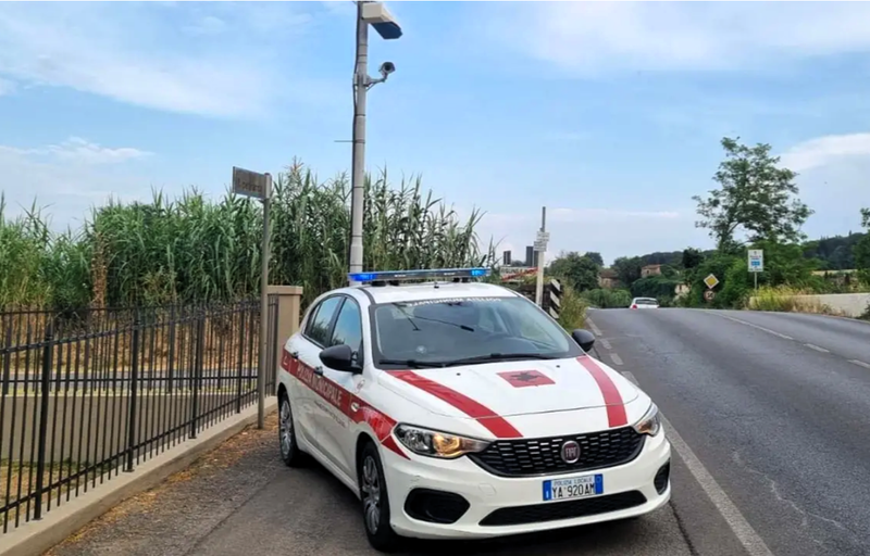 Pozor, sosedje preizkušajo nove cestne kamere, ki vidijo skoraj vse