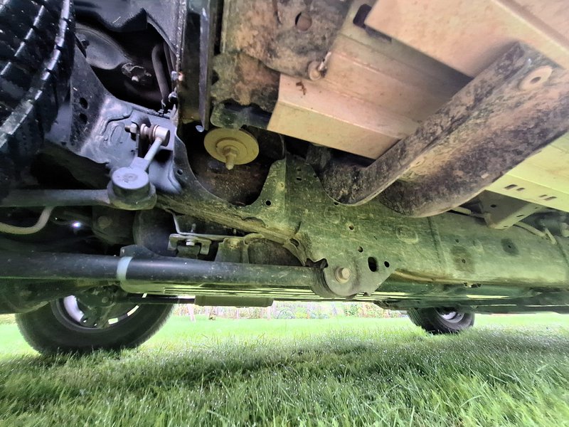 Test: Toyota Land Cruiser 2.8 D-4D 8A/T 4×4 Executive – Vrnitev v paradiž