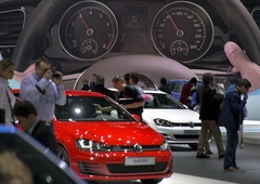 Odločitve o usodi bencinskih in dizelskih motorjev še ne bo 10. decembra