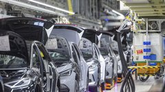 Odločitve o usodi bencinskih in dizelskih motorjev še ne bo 10. decembra