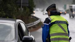 Pri štiriinosemdesetih je avtocesto spremenil v zasebno dirkališče