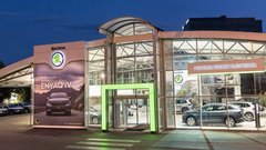 Novi avtomobili so pri južnih sosedih še vedno dražji. A to ni pravilo