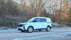 Test: Ford Transit Courier Furgon Kombi 1,0 - Tri v (zadnjo) vrsto ...
