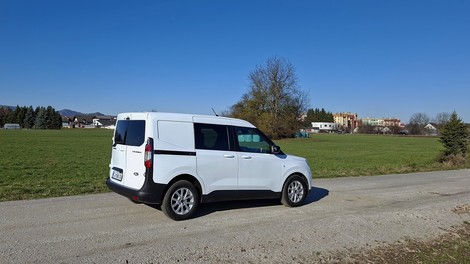 Transit Courier Kombi Furgon 1.0 EcoBoost