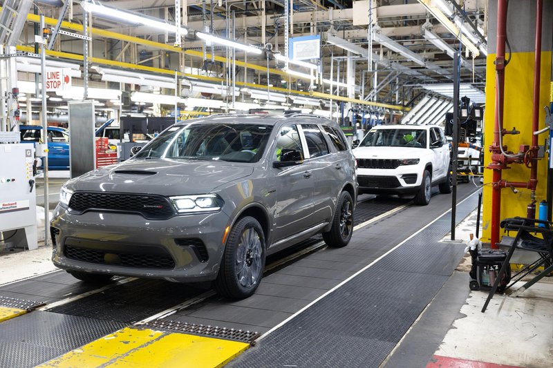 Pri Stellantisu naj bi razmišljali o slovesu od nekaterih znamk, na spisku predvsem evropske