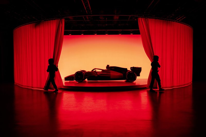 To je polno ime Audijeve ekipe v F1. Znan je tudi datum razkritja grafične podobe