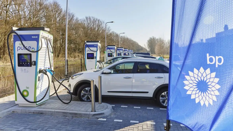 Večina naftnih gigantov računa, da bosta bencin in dizel še dolgo ključna energenta