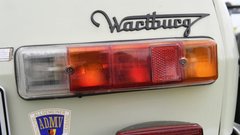 Vzhodnonemški »smrdljivec« jih bo prihodnje leto obrnil sedemdeset