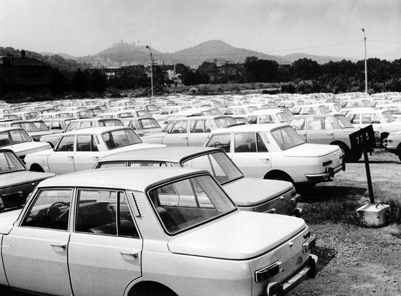 Vzhodnonemški »smrdljivec« jih bo prihodnje leto obrnil sedemdeset