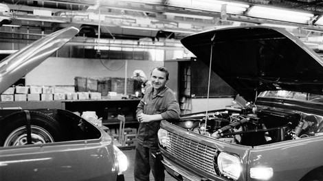 Vzhodnonemški »smrdljivec« jih bo prihodnje leto obrnil sedemdeset