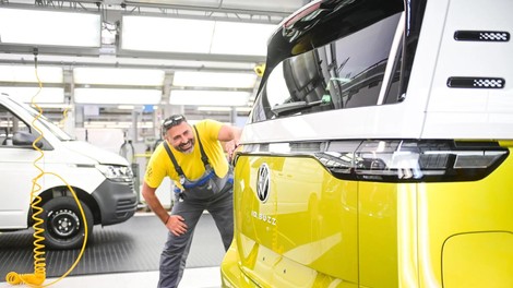 Udarec električni mobilnosti: Volkswagnov umik prikupnega, a dragega ID. Buzza