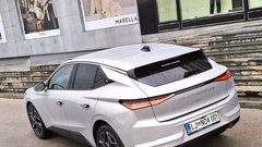 Test: DS N.4 Hybrid Etoile - Napad na germansko filozofijo