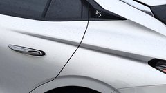 Test: DS N.4 Hybrid Etoile - Napad na germansko filozofijo