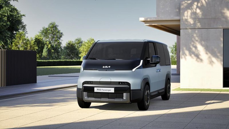 Kia PV5 in Volkswagen ID. Buzz: Oba z enakim ciljem, a z različnim pristopom