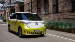 Kia PV5 in Volkswagen ID. Buzz:  Oba z enakim ciljem, a z različnim pristopom