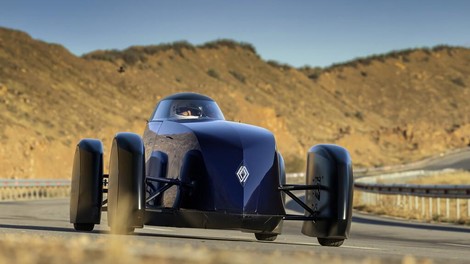 Renaultov navdih preteklosti za električni rekord