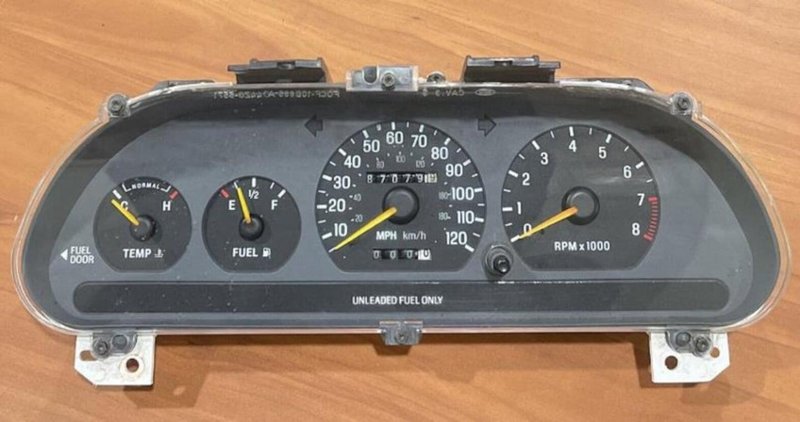 Umrl je avtor ene najmanjših a najkoristnejših lastnosti praktično vsakega avtomobila