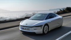 Volkswagen XL1, avtomobil, ki še dandanes lahko nastavlja ogledalo