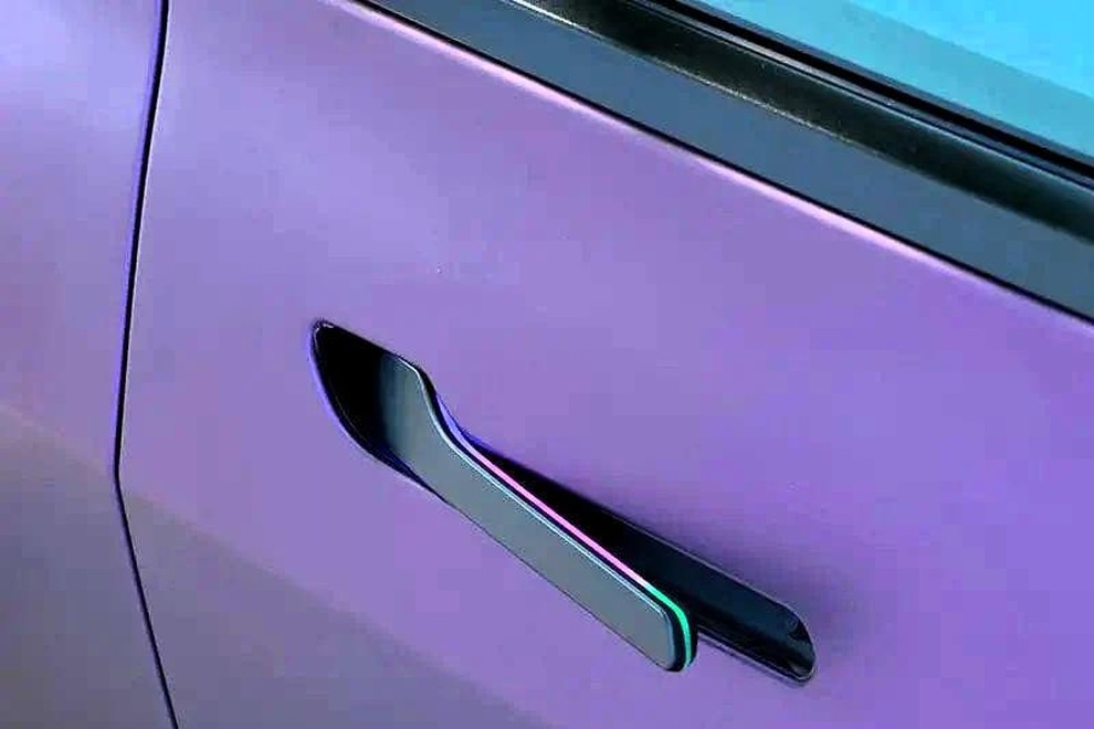 Električnim vratnim kljukam bo, kot kaže, kmalu odklenkalo