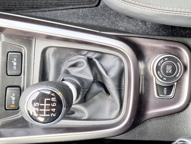 Test: Suzuki Vitara 1.4 MHEV AllGrip Elegance – Skoraj večno prijateljstvo