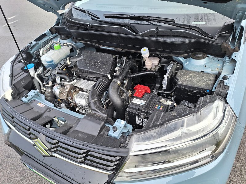 Test: Suzuki Vitara 1.4 MHEV AllGrip Elegance – Skoraj večno prijateljstvo