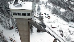 Skakalni podvig do točke norosti je star štirideset let