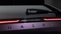 Nova Mazdina lastovka z drzno mešanico stila in tehnologije