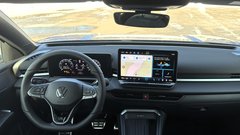 Novo v Sloveniji: Volkswagen T-Roc – Zdaj je njegov pogled  ostrejši