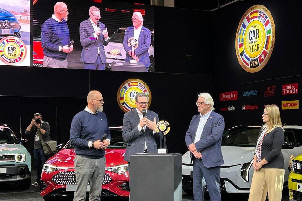 Mercedes-Benz CLA je Evropski Avto leta 2026