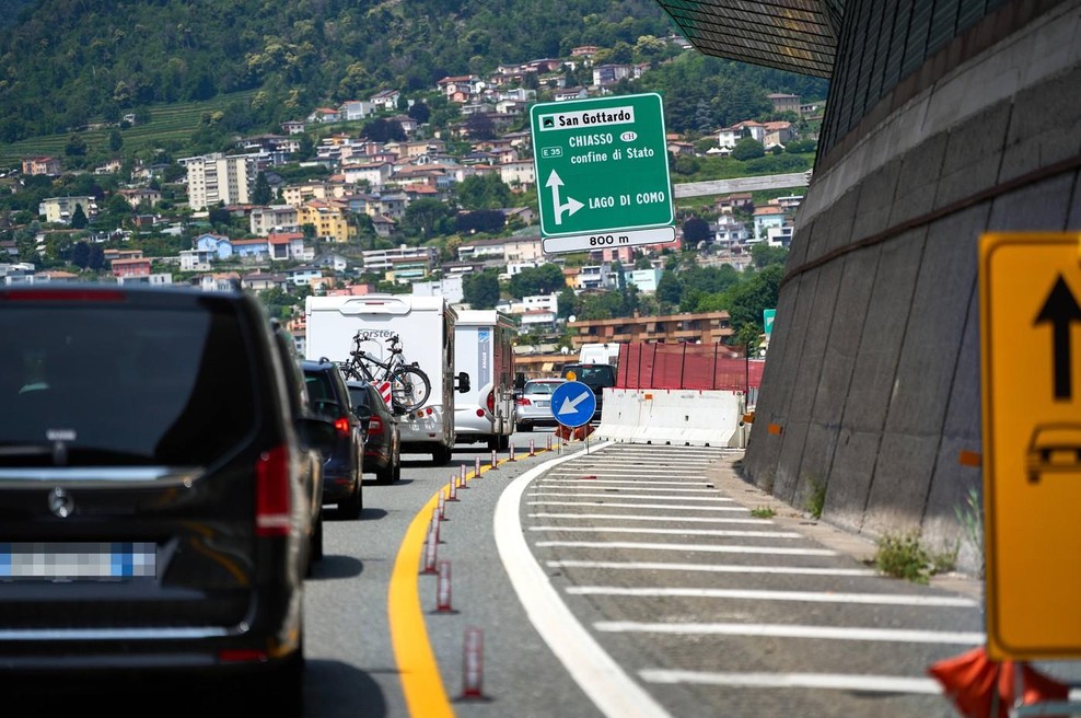 Nova zakonodaja - če boste na avtocesti obtičali v zastoju vam bodo povrnili cestnino! (foto: Profimedia)