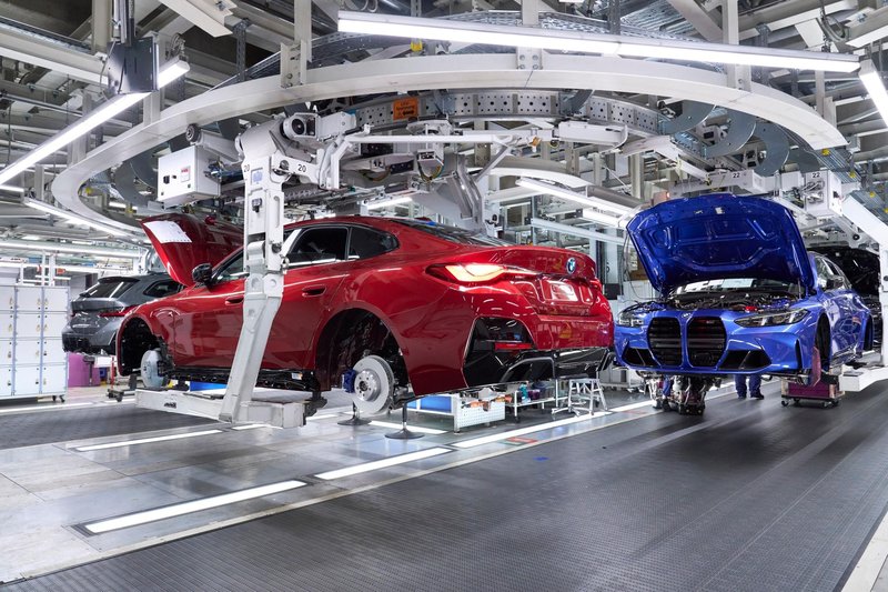 Visoki bavarski popusti na kitajski avtomobilski tržnici