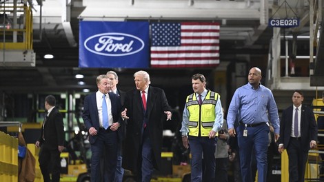 Fordov delavec kritiziral Trumpa. Kar je storil proizxvajalec pa je presenetilo vse, tudi sindikat