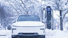 Z električnim avtomobilom vas v zimskem času čaka nekaj posebnosti