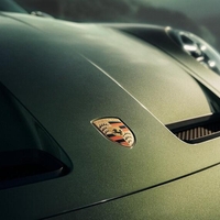 Prodaja avtomobilov nemške prestižne znamke se je na Kitajskem skrčila za četrtino