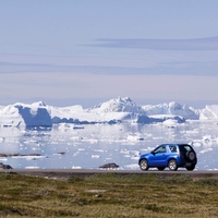 Grenladija: zelo majhen in zelo poseben avtomobilski trg