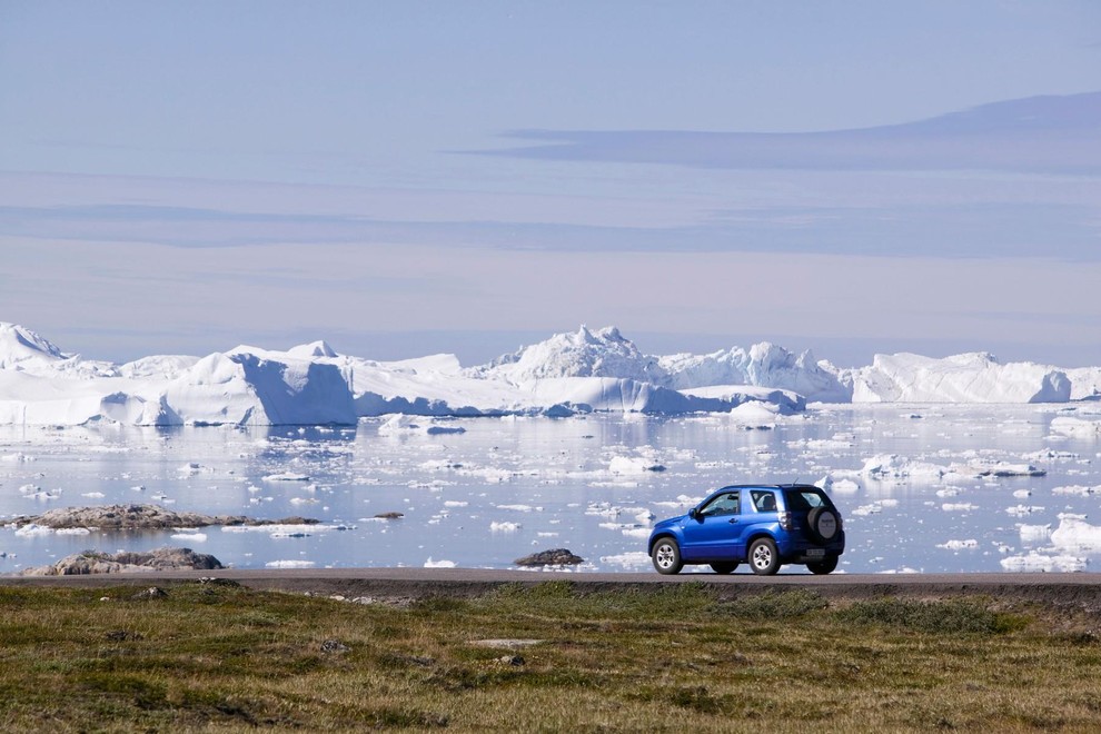Grenladija: zelo majhen in zelo poseben avtomobilski trg
