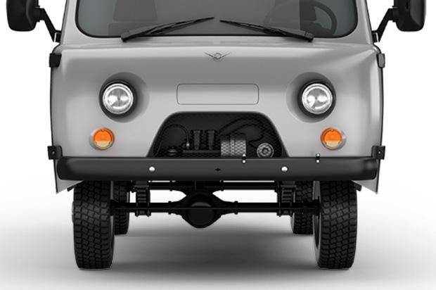 Ruski avtomobilski dinozaver, ki pri šestdesetih še vedno kljubuje času