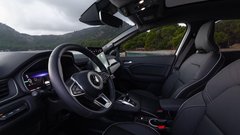 Novo v Sloveniji:  Mitsubishi Grandis – Japonsko poustvarjanje po francoskih notah