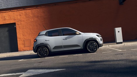 Ta avtomobil je s subvencijo skoraj absurdno poceni…ampak v neki drugi državi