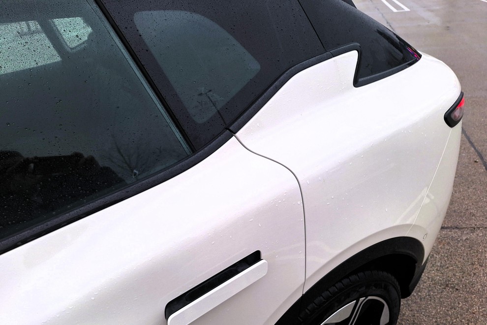 Test: Voyah Courage 2WD - Kitajski ustvarjalni pogum