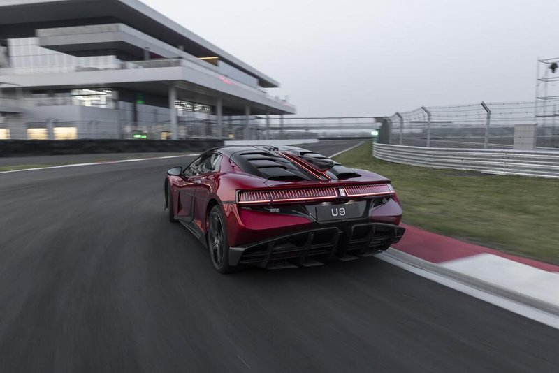 To je steza na kateri se rojevajo hitrostni (in še kakšni drugi) rekordi