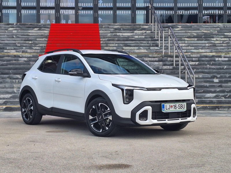 Test: Kia Stonic 1.0 t-GDI MHEV - Pragmatično. Ampak učinkovito