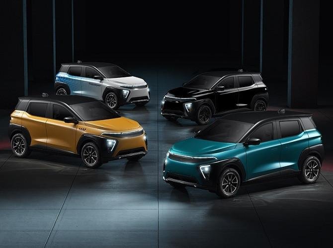 Po dolgotrajni zamudi menda končno prihaja, prvi kupci ga čakajo že tri leta