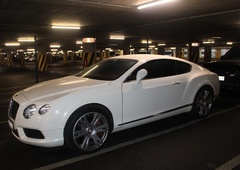 V Kopru zasegli ukradenega Bentleya. Preden je prišel v Slovenijo pa je prepotoval že pol sveta