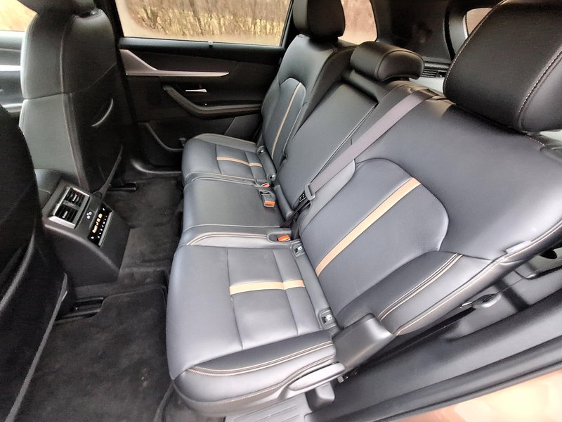 Test: Mazda CX-80 D254 8AT AWD Homura Plus - Kaj še preostane gosposki druščini?