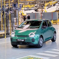 Znano je koliko bo treba odšteti za novega Renaulta Twinga