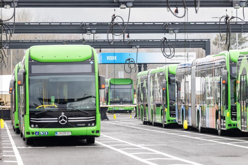 Prva javna vodikova polnilnica