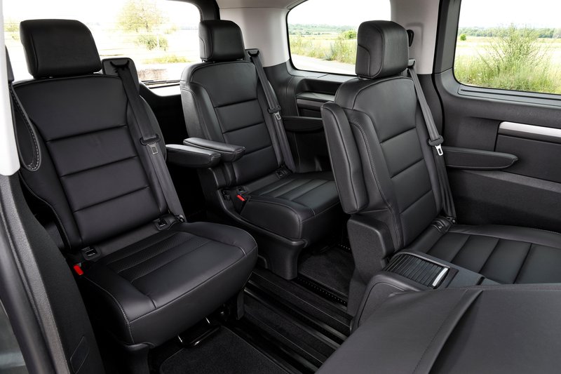 Opel Zafira najprej ihtavo v elektriko, zdaj z novim dizlom