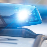 Dokazano ga ni bilo za volanom, a so mu policisti vseeno napisali mastno kazen. To pa sploh še ni bilo vse ...