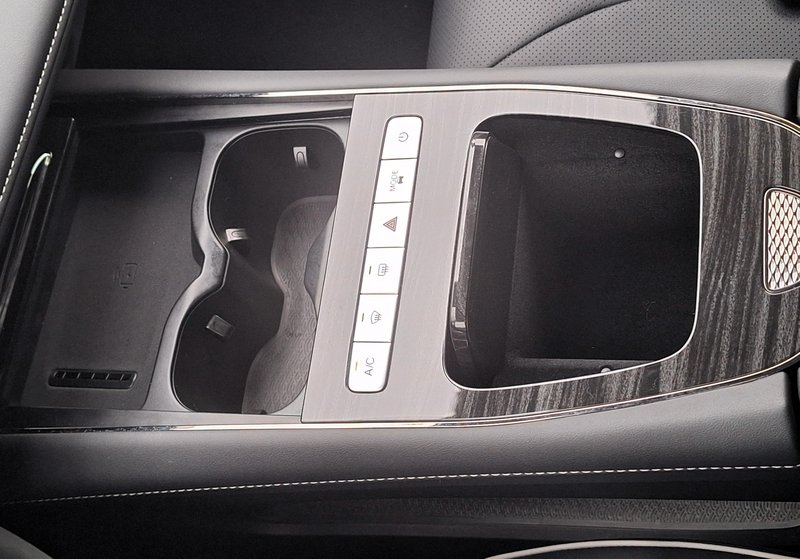 Test: Omoda 5 SHS - Trendovska hibridnost. Tokrat na steroidih